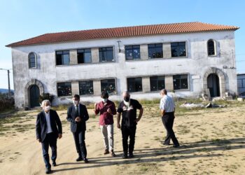 Câmara aposta na beneficiação da rede viária na freguesia do Louro