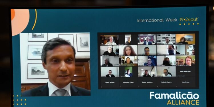 Famalicão e Fort Collins estreitam relação de cooperação