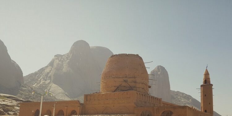 Livro “BORNFREEE – O mundo é uma aventura”