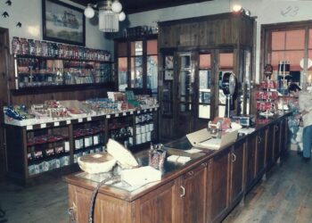 A tradição e a modernidade do comércio famalicense retratadas em exposição