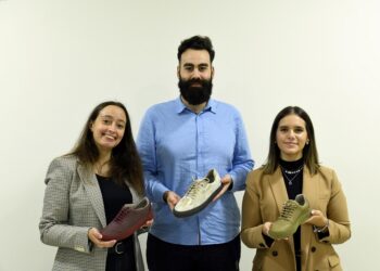 Startup de Famalicão lança coleção de sapatilhas produzidas com borra de café