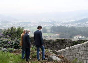 Largo do Senhor dos Aflitos, em Cruz, vai ser requalificado