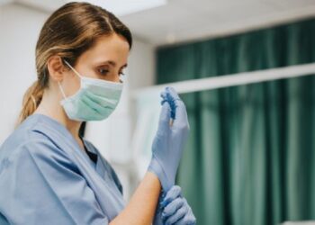 Famalicão já distribuiu mais de 300 mil equipamentos de proteção individual a profissionais de primeira linha