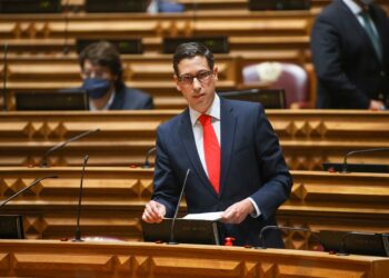 Nuno Sá interpela Governo sobre problemas de habitação em Famalicão