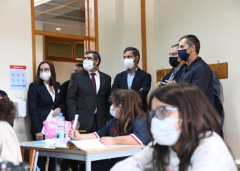 Comunidade educativa reabilita Escola de Pedome