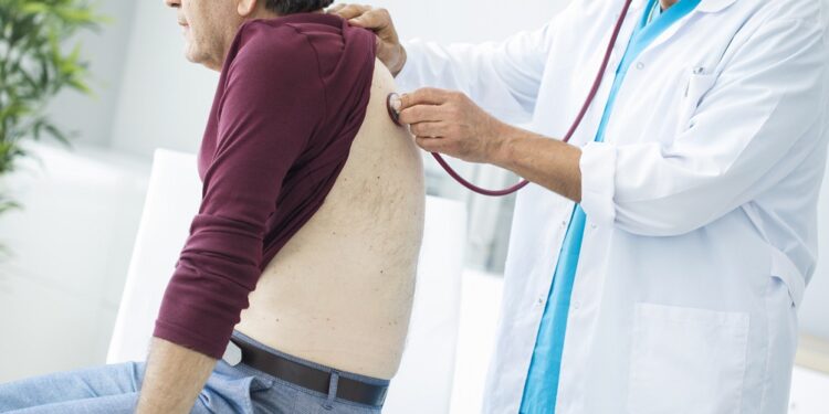 Mortes, sequelas e morbilidades. Conhecer a pneumonia no Dia Mundial da doença