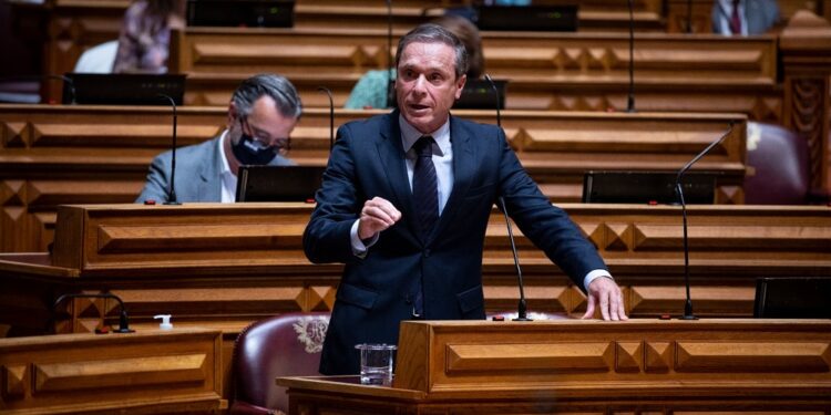 Jorge Paulo Oliveira defende que TGV Porto-Vigo não passa de uma intenção