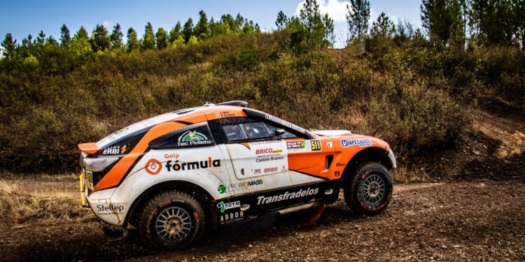 Tiago Reis sobe ao pódio na Baja TT Pinhal