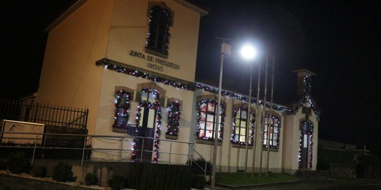 O NATAL CHEGOU À SEDE DE JUNTA DA U.F. ANTAS E ABADE DE VERMOIM