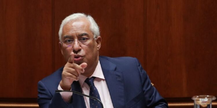 3, 2, 1… Celebrações de Ano Novo travadas