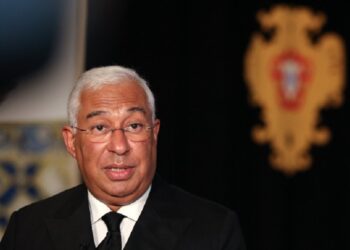 Costa quer “situação devidamente controlada” no Natal