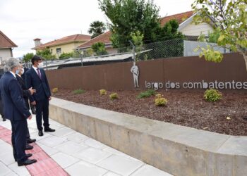 Em dia de aniversário Vermoim reconheceu os seus heróis