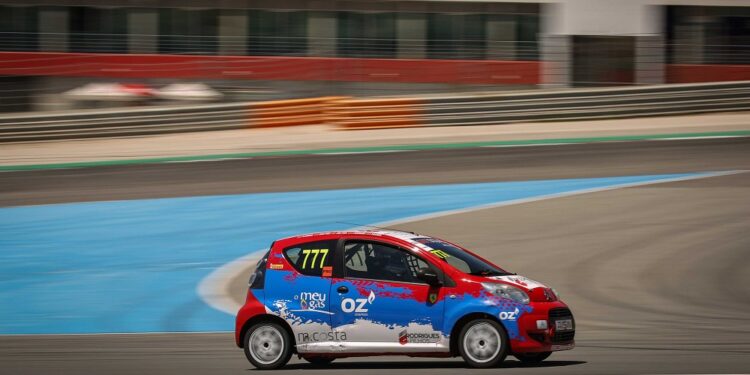 Nuno Cardoso arrancou a todo o gás em Portimão