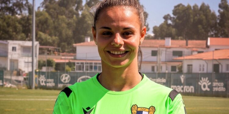 Contratação Rute Costa