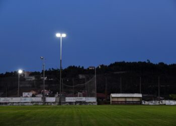 Câmara de Famalicão está apoiar os clubes do concelho na colocação de iluminação LED