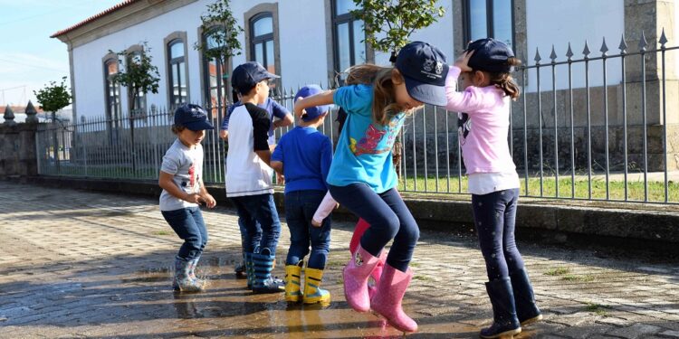 Funcionários de Creches em Famalicão vão ser testados