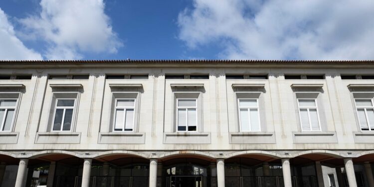 Serviços municipais mantêm atendimento digital