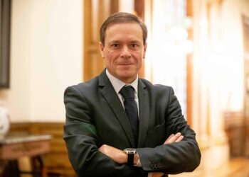 Jorge Paulo Oliveira reúne com Associação de Restaurantes de Famalicão