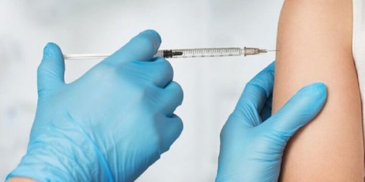 Quebra acentuada na vacinação contra doenças graves