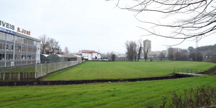 Famalicão agarra organismo de investigação e inovação tecnológica e amplia zona pública verde da cidade