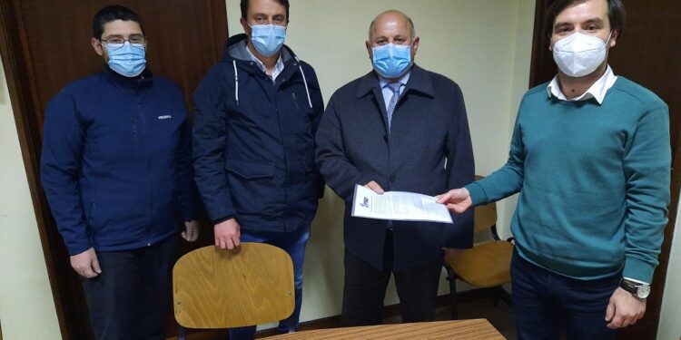 Núcleo PSD União Freguesias de Gondifelos Cavalões e Outiz propõe Linha de Apoio  ao Cidadão da União