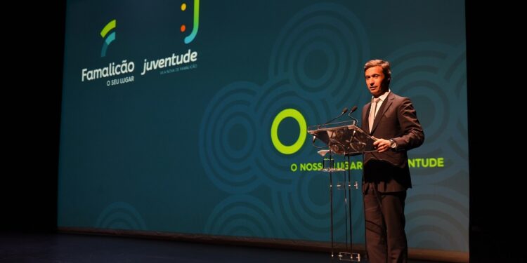 Câmara de Famalicão investe o maior valor de sempre em bolsas de estudo ao ensino superior