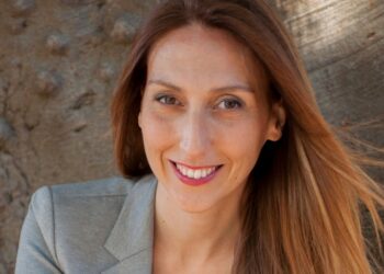 DEPUTADA CRISTINA RODRIGUES QUER MAIS TRANSPARÊNCIA NA CULTURA