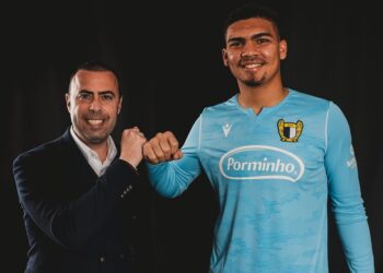 Luiz Júnior renova pelo FC Famalicão