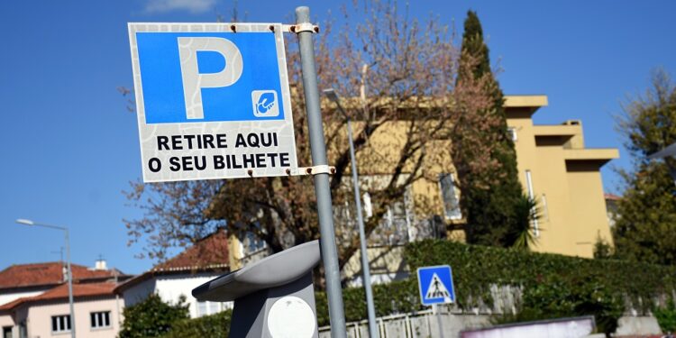 PARQF reativa parquímetros em Famalicão a 1 de abril