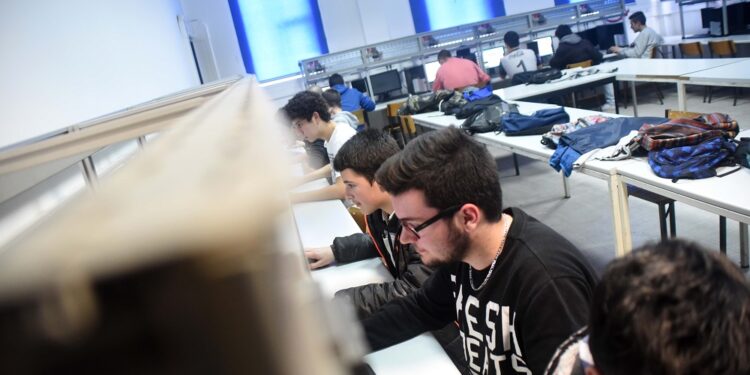 Famalicão promove Ensino Profissional