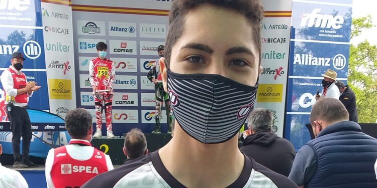 O piloto famalicense Paulo Ballas Júnior consegue o seu 1° pódio no CET