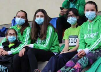 Atletas da EARO com excelentes resultados na cidade do Porto