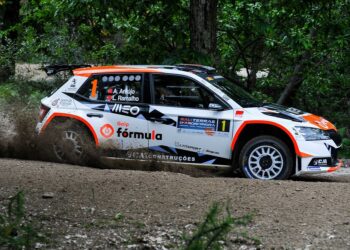 Pódio na abertura do campeonato