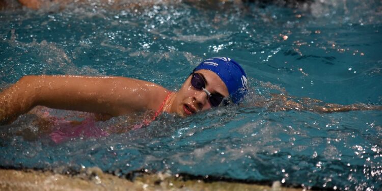 Piscinas de Famalicão retomam horários dos serviços de regime livre e escolas de natação