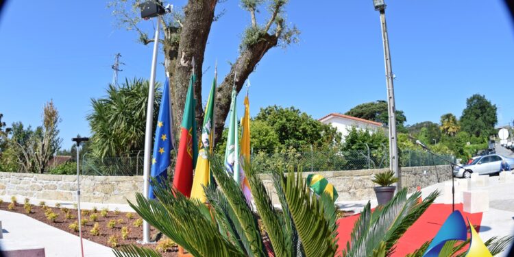 Galeria de fotos – Requalificação do Adro – Gavião