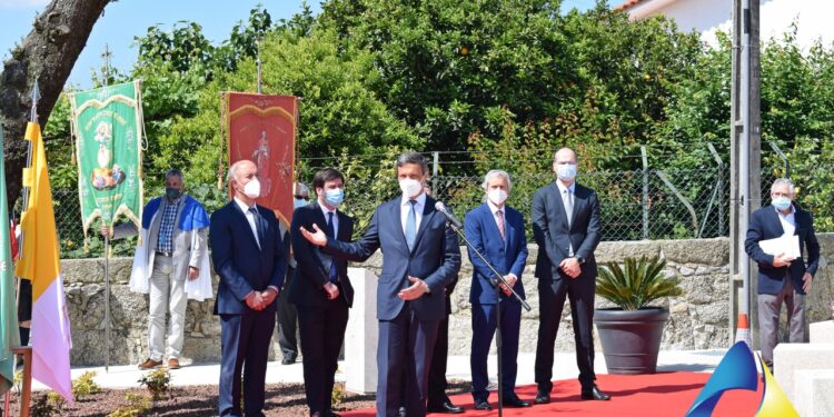 Galeria de fotos – Requalificação do Adro – Gavião