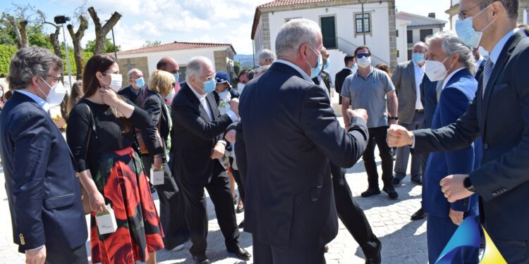 Galeria de fotos – Requalificação do Adro – Gavião