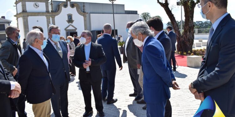 Galeria de fotos – Requalificação do Adro – Gavião