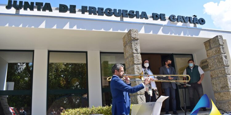 Zona central de Gavião ganha nova imagem com requalificação do adro da Igreja