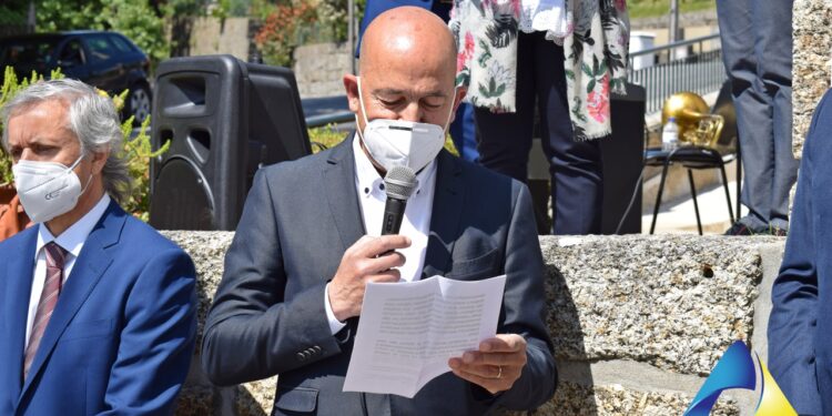 Galeria de fotos – Requalificação do Adro – Gavião