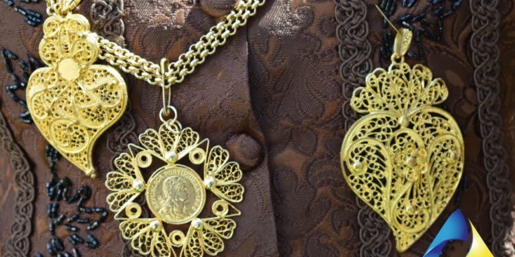 Galeria de fotos – Requalificação do Adro – Gavião