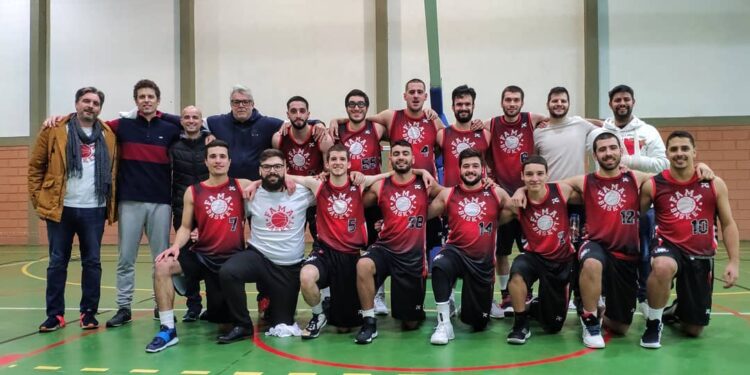 Vitória eficaz ao Fama