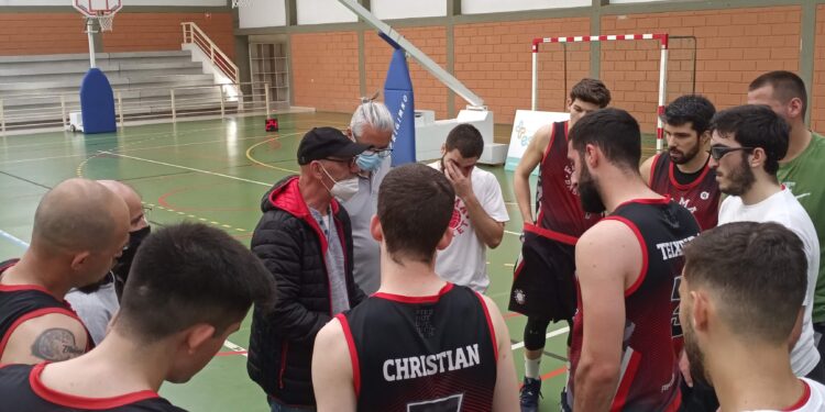 Vitória eficaz ao Fama