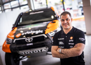 Tiago Reis na Baja TT Montes Alentejanos com Toyota Hilux v8 Overdrive