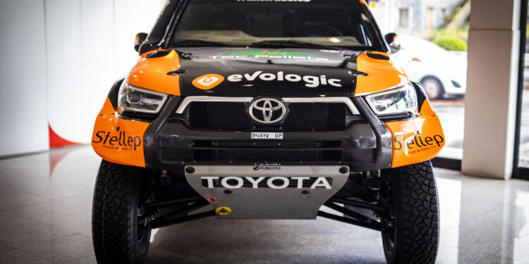Tiago Reis na Baja TT Montes Alentejanos com Toyota Hilux v8 Overdrive