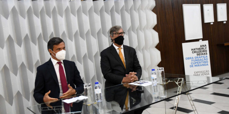 Painéis de João Charters de Almeida e Silva da Fundação Cupertino Miranda vão ser restaurados