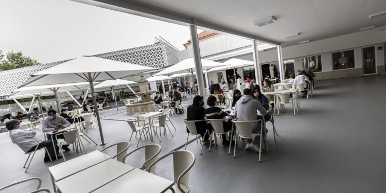 A nova fase do desconfinamento começou hoje: conheça as novas medidas