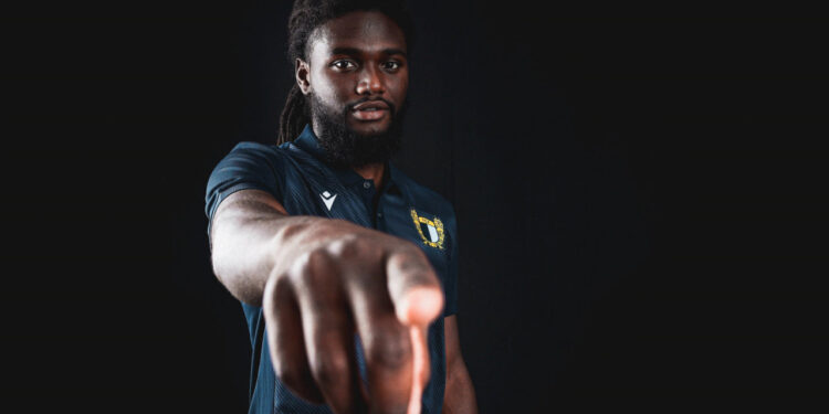 David Tavares assina por cinco anos