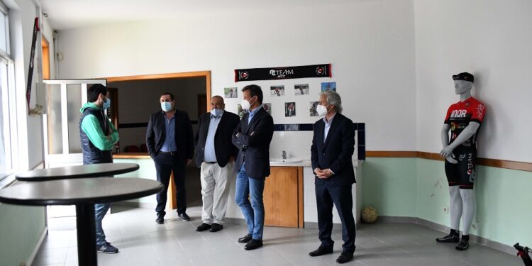 Antas concentra-se no futuro