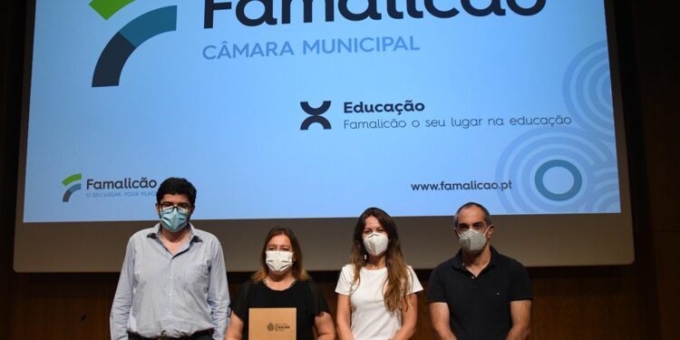 Professora famalicense é uma das dez finalistas do Global Teacher Prize